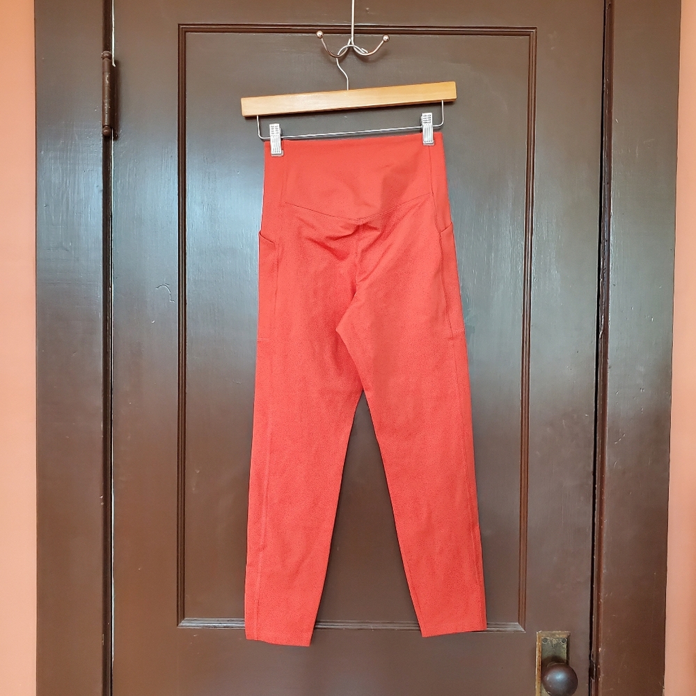 NWT Girlfriend Collective Compressive Pocket Legging in Tart - Picture 2 of 12